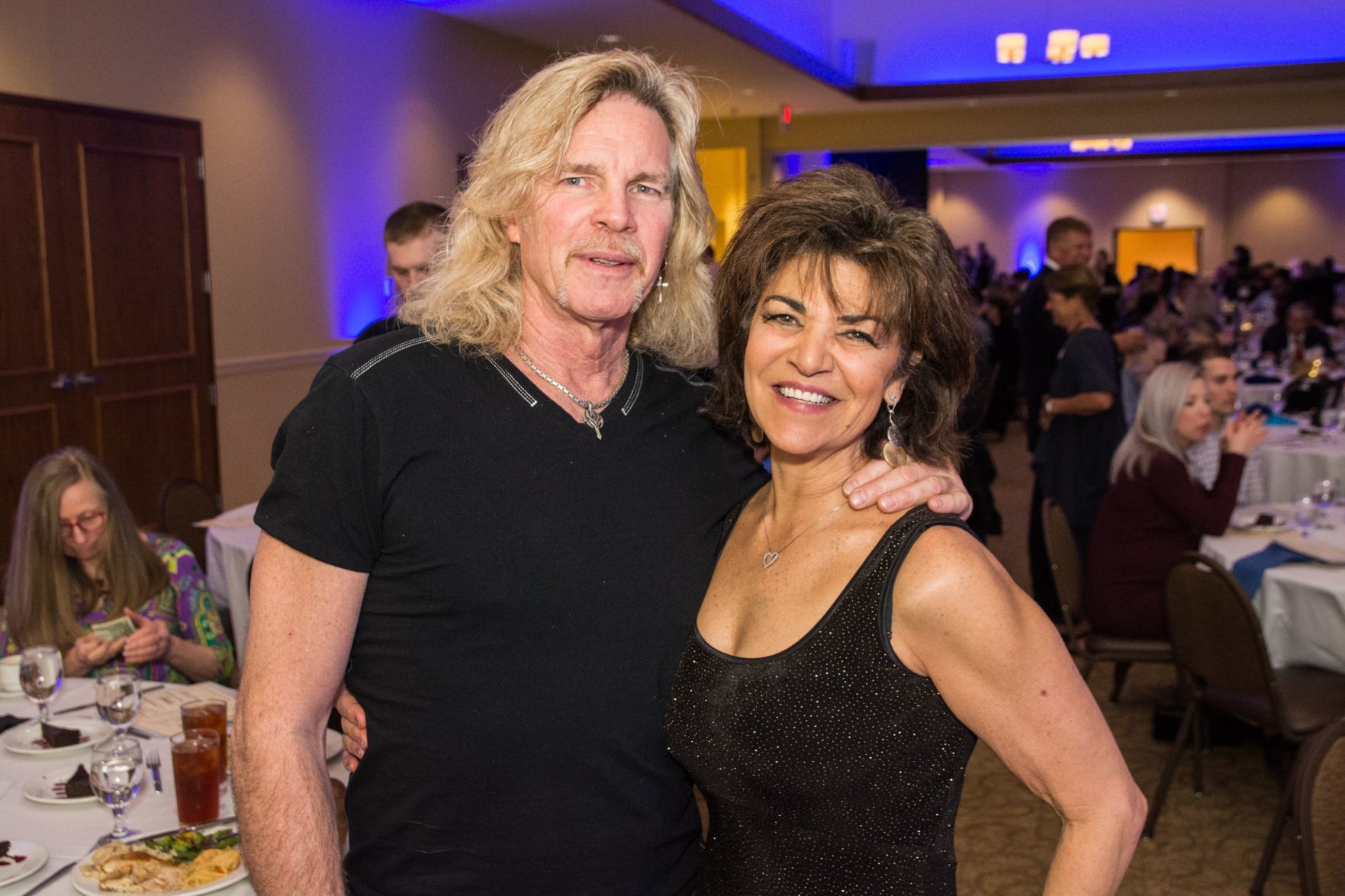 Marc Lutz, Demi Kontras